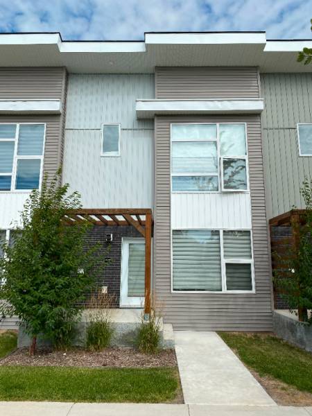 Townhouse for rent - 865 Rathgar Ave.