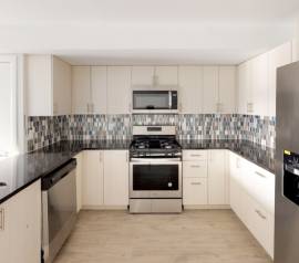 Furnished room for sublet first month's rent is free