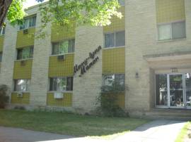 665 Maryland - 1 BR - available Sept 1st
