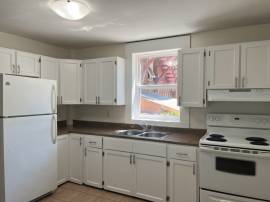260 HIGH - 1 BEDROOM - AVAILABLE NOW