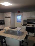 Furnished room in shared apartment - female only