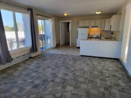 2 Bedroom apartment for rent -- Pet friendly