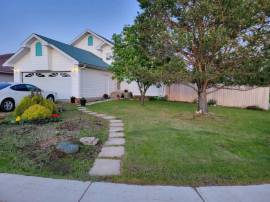 2 upper levels, 3 bedrooms of the house for rent Lac La Biche AB