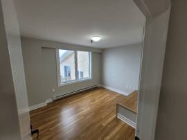 One & Two Bedroom Units - Sydney