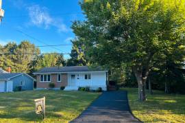 2+2 bedroom house for rent