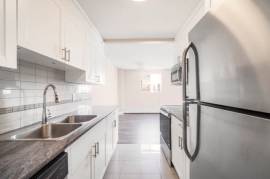 New Westminster 1 Bedroom Apartment for Rent - 737 Carnarvon Str