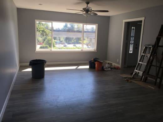 3 beds 1.5 baths Main Floor