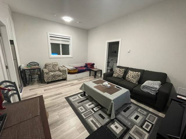 1 bedroom Basement available from Oct 1st separate entry