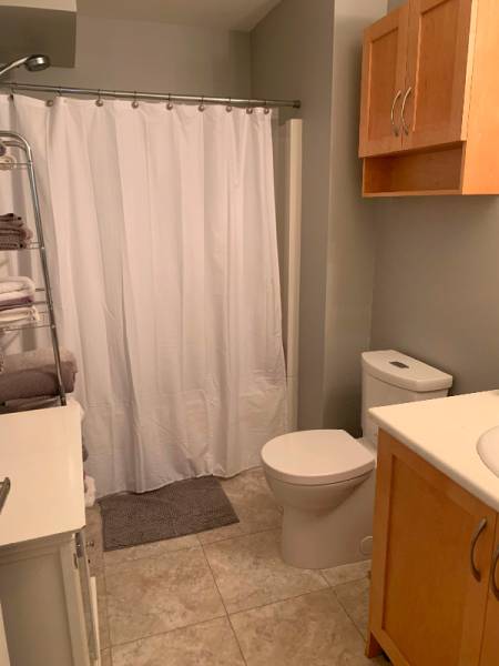2 bedroom i bathroom ground level town house in Langford