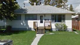 Conveniently Located Main Floor Unit in Mountview!
