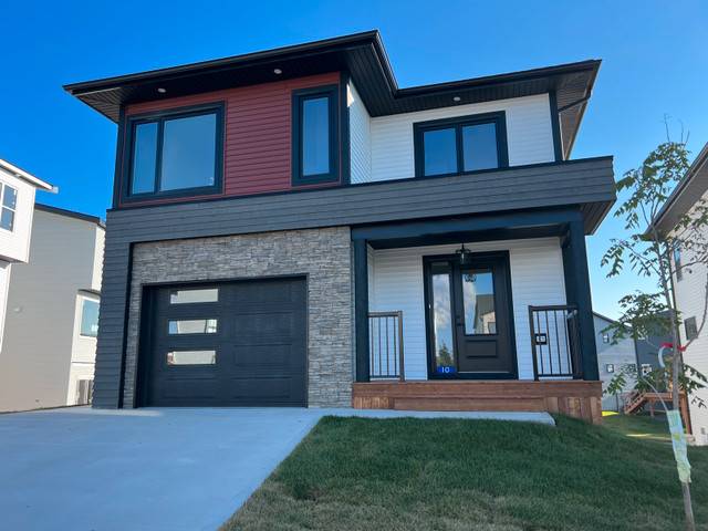 4 Bed 3.5 House with Walkout for rent. Brunello Golf Community
