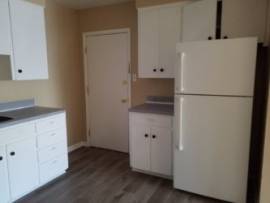 ALL INCLUSIVE-- APARTMENT FOR RENT