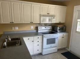 21 Murphy Avenue, unit 1- -- available October 1st