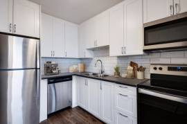 Scarborough 2 Bedroom Apartment for Rent - 75 Silver Springs Bou