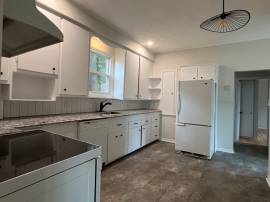 FRESHLY RENOVATED 2 BED MAIN LEVEL HOME - AVAIL NOV 1ST