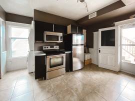 Large, 3 Bedroom Unit (Second Floor)