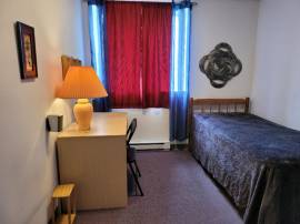 ROOM FOR RENT