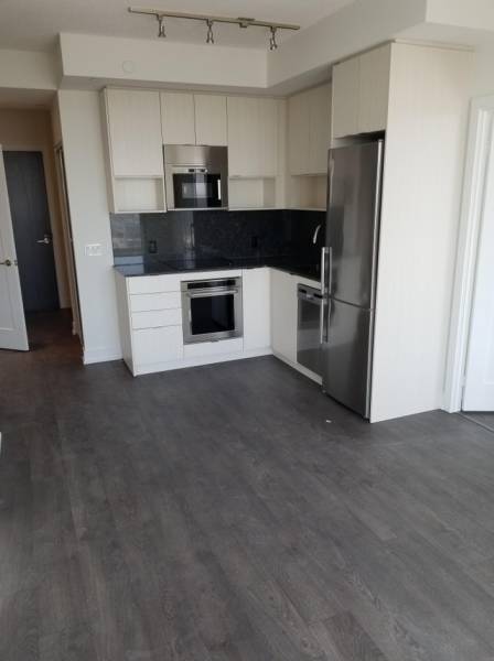 Islington Terrace #3975 - Luxury Condo for Rent
