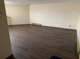 1 bedroom for sublet - Osbourne Village