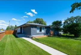 RIVER HEIGHTS: LUXURY ONE BED/BATH SUITE - INCLUDES WIFI & UTIL.