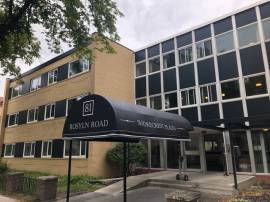 81 Roslyn Rd- Shorecrest Plaza- 2 Bedroom