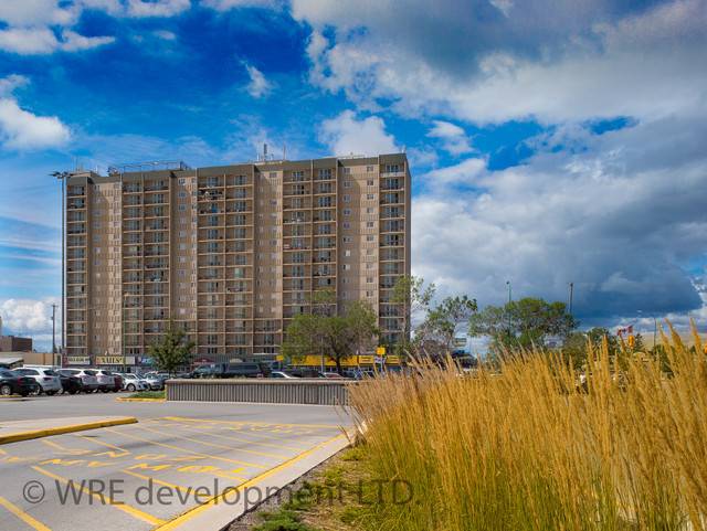Towers of Polo Park: St James is the Location Location Location!