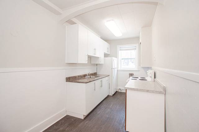 129 Lenore Street - One-Bedroom Suite Apartment for Rent