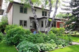 3 Bed 2 Bath House in North River Heights * Pet Friendly*
