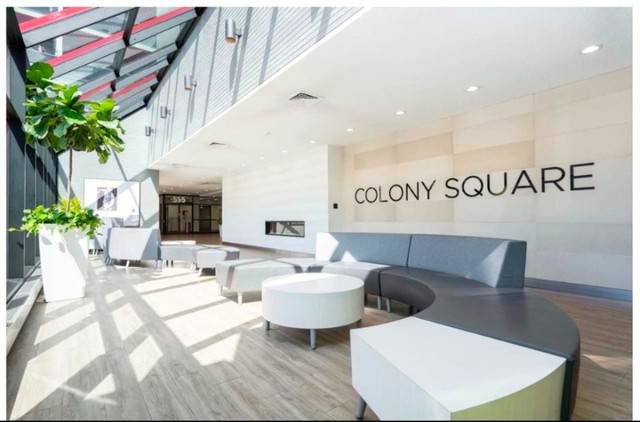 2 BR DOWNTOWN APARTMENT FOR SUBLET - 1 MONTH FREE + DISCOUNTS