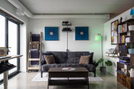 1 Bed 1 Bath Apartment with Balcony (AVAILABLE NOV 1)