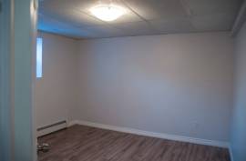 One bedroom apartment in quiet residential  area
