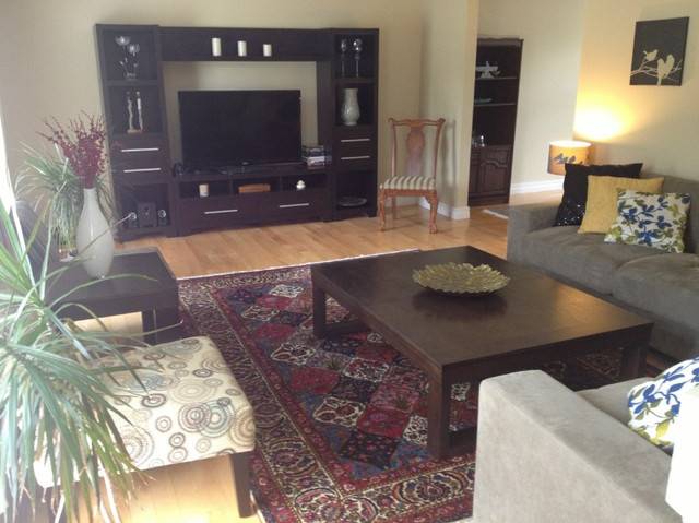 4 Bedroom House in One of the Best Neighborhoods in Town!