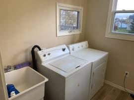 Double bedroom basement rent available from 10 November