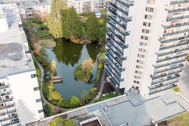 Burnaby 3 Bedroom Apartment for Rent - 9502 Erickson Drive