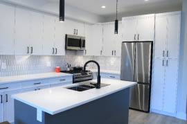 Brand-new 3-bdrm corner townhome with scenic views