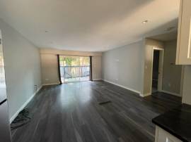 Pet friendly 4 bedroom 2 bathroom house