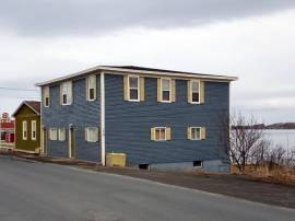 Large 2 Bedroom Waterfront Apartment in Bay Roberts