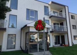 2 Bedroom Small Pet Friendly Suite