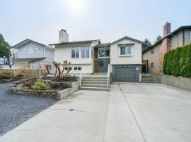 Beautiful home with 5 bed, 2.5 bathroom and loads of parking