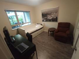 1088 CAD - Bedroom , Coquitlam, 600 meters to Lincoln station