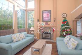 Homestay calls for in-school student Coquitlam (HS106803)