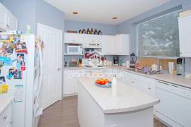 Homestay seeking for in-school student Port Coqui (HS105657)