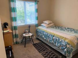 One Bedroom for rent in Langford